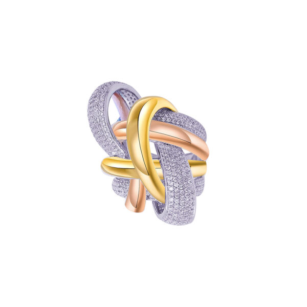 luxury three tones diamond model ring.