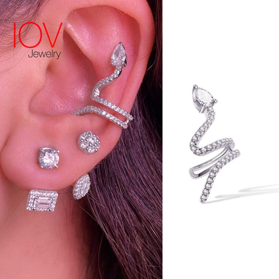 snake shape earcuff.