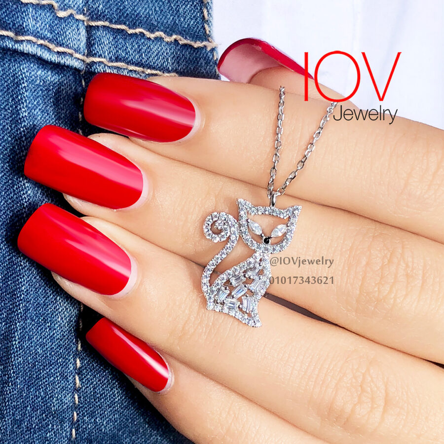 CZ kitty shape necklace.