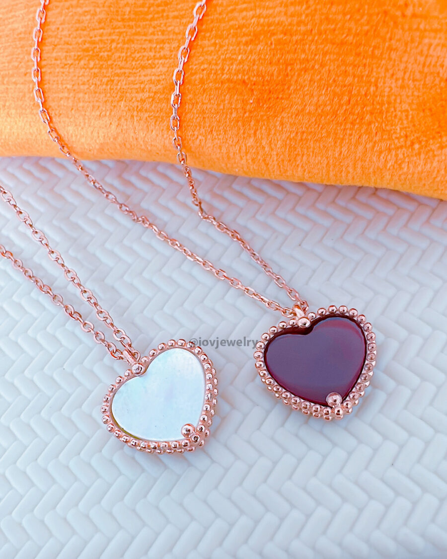 heart rosegold mother of pear and agate stones necklace.