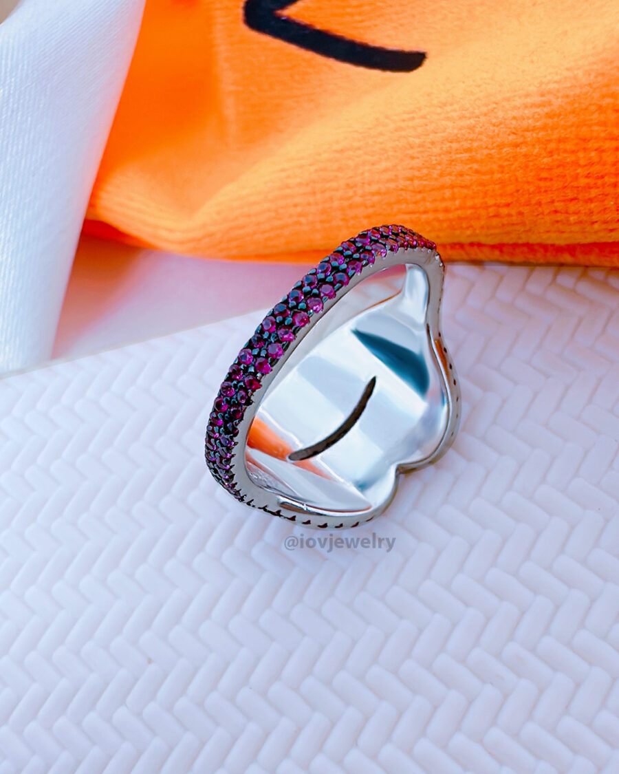 CZ ruby color studded lips shape ring. - Image 2