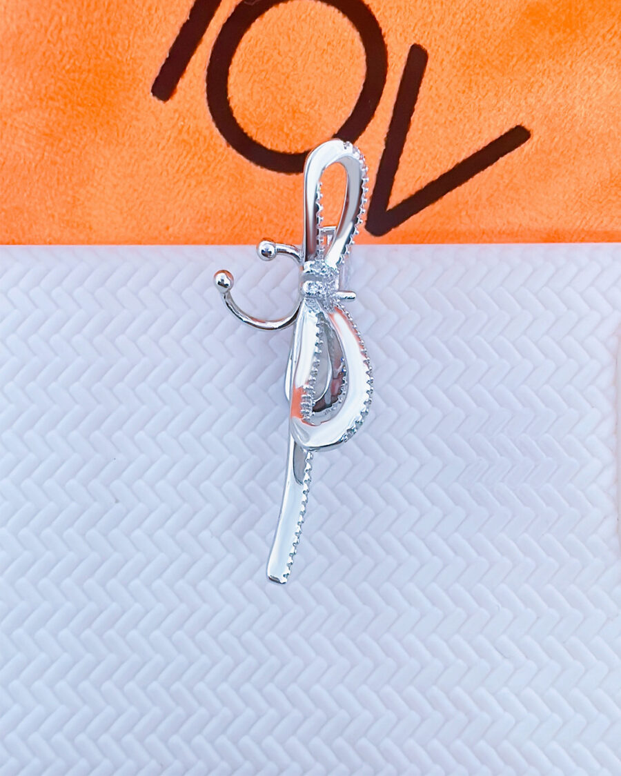 ribbon shape earcuff. - Image 2