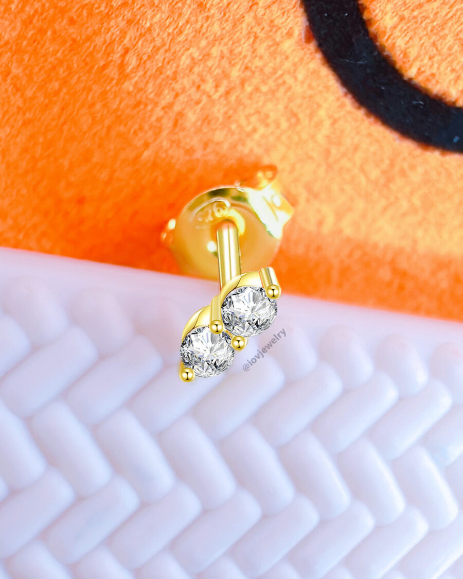 two round CZ stones stud earring. - Image 4