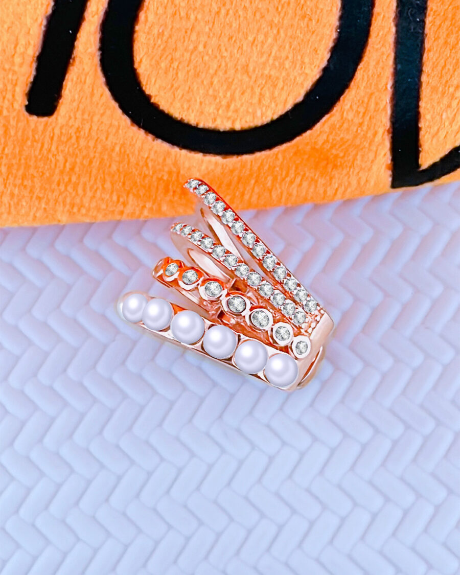 pearl and CZ multilines rosegold plated earcuff