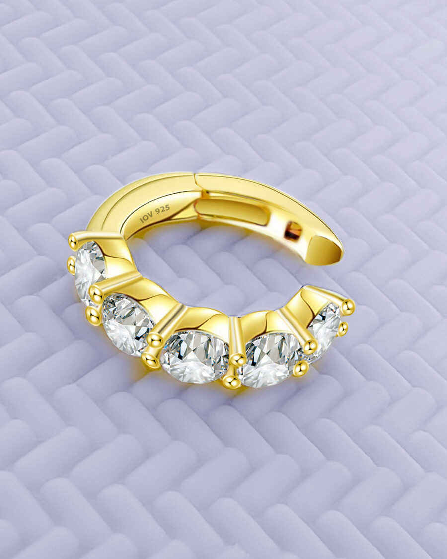 clip-on round CZ earcuff.